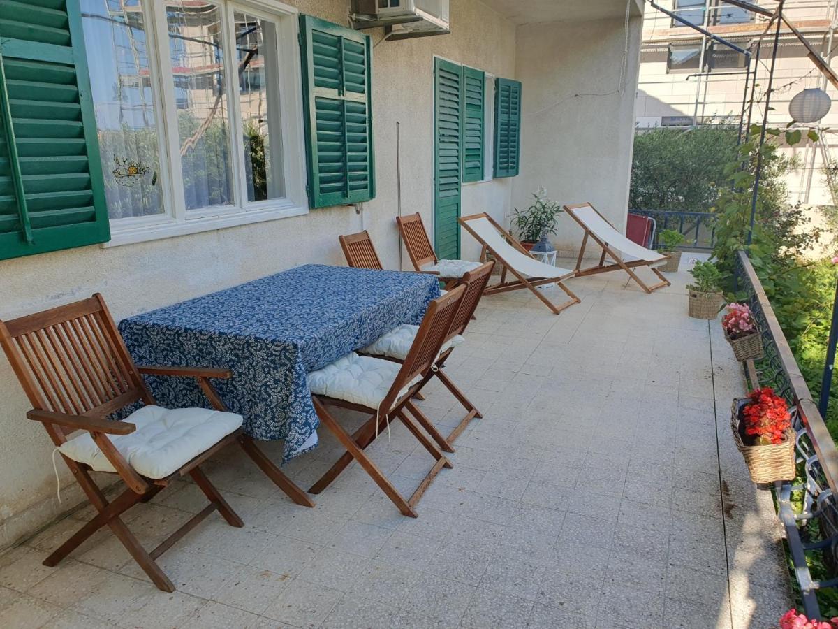 Apartment Lana Trogir Exterior photo